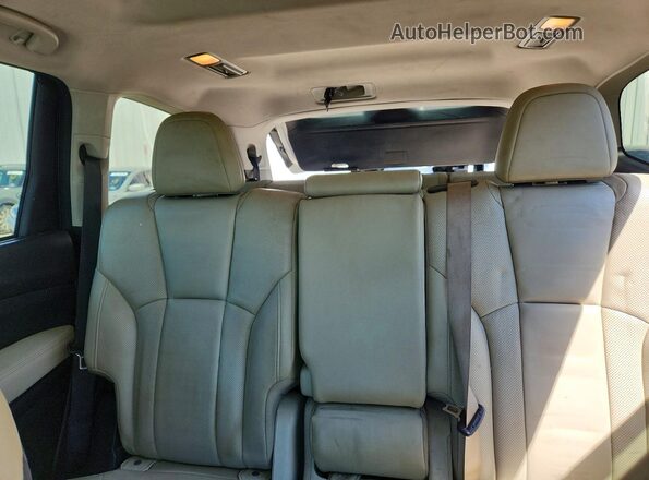 4S4WMALD1L3469468 2020 SUBARU ASCENT White Vista de los asientos traseros