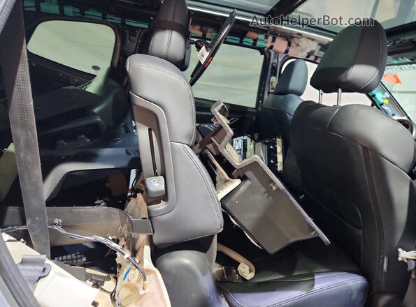 4S4WMAPD5K3458207 2019 SUBARU ASCENT Серебряный Вид задней части салона