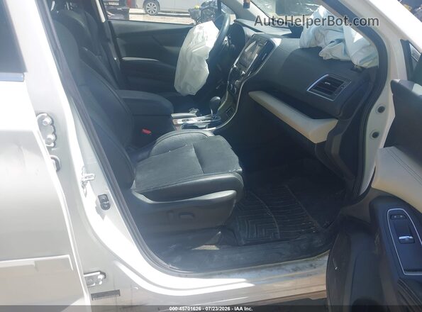 4S4WMARD0N3433779 2022 SUBARU ASCENT White Widok wnętrza z przodu