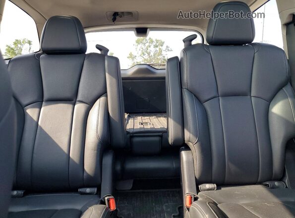 4S4WMARD1M3447933 2021 SUBARU ASCENT Gray Rear seats view