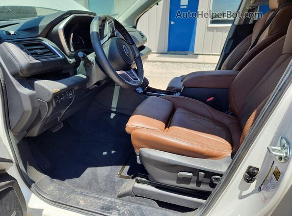 4S4WMAWD0P3462710 2023 SUBARU ASCENT White Widok wnętrza z przodu