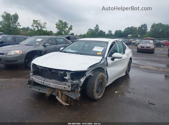 4T1A11AK7LU921082 2020 TOYOTA CAMRY Белый Вид спереди