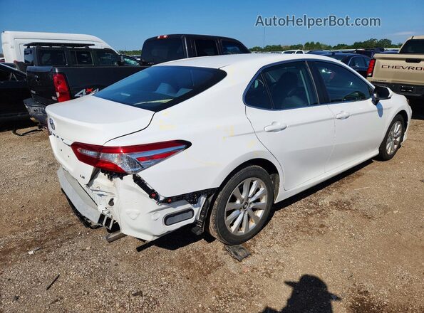 4T1B11HK2JU076035 2018 TOYOTA CAMRY Белый Задняя правая четверть