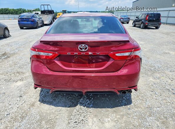 4T1B11HK4JU552107 2018 TOYOTA CAMRY Red Rear view