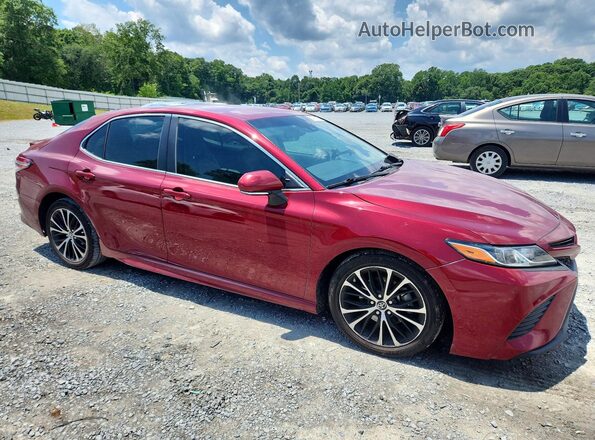 4T1B11HK4JU552107 2018 TOYOTA CAMRY Red Front right