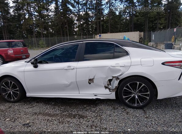 4T1B11HK5JU025113 2018 TOYOTA CAMRY White Widok wnętrza 360 stopni