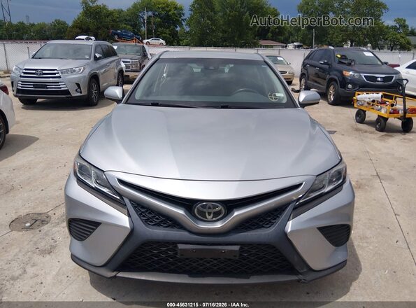 4T1B11HK5JU071315 2018 TOYOTA CAMRY Gray Instrument cluster view