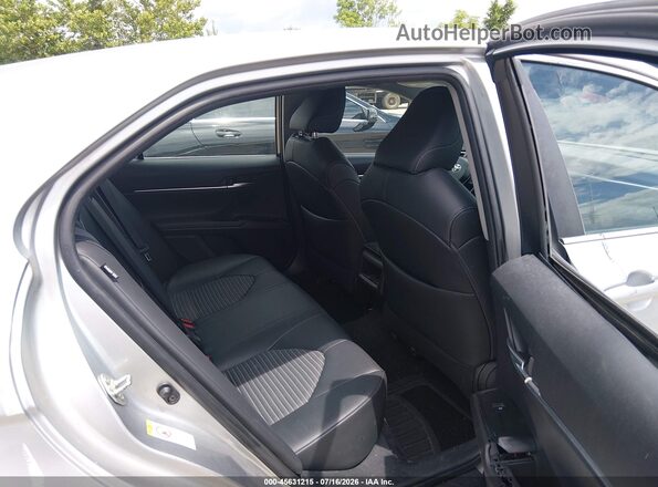 4T1B11HK5JU071315 2018 TOYOTA CAMRY Gray VIN sticker view