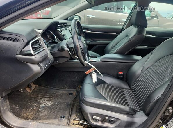 4T1B11HK5JU074909 2018 TOYOTA CAMRY Black Սալոնի դիմացի տեսք