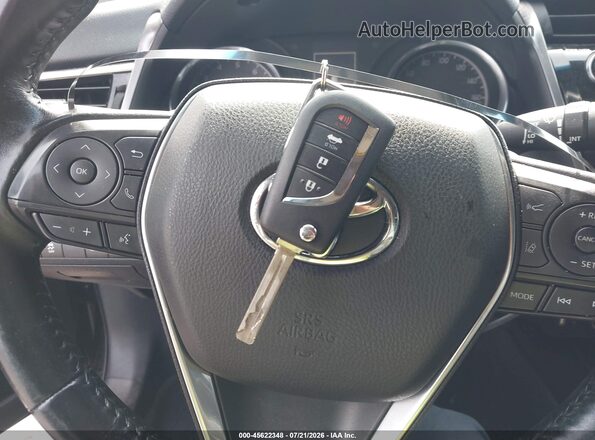 4T1B11HK5JU587352 2018 TOYOTA CAMRY Black Вид панелі приладів