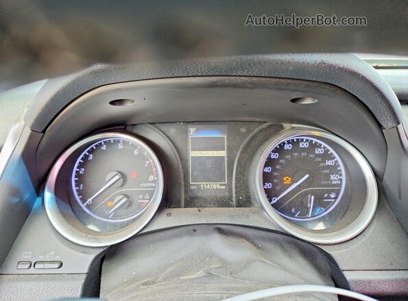 4T1B11HK5JU589151 2018 TOYOTA CAMRY Серебряный Вид щитка приборов