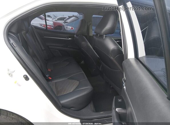4T1B11HK5KU689431 2019 TOYOTA CAMRY White VIN կոդի պիտակի տեսք