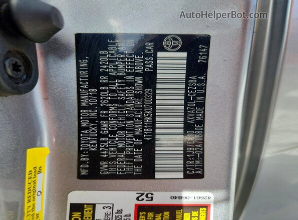 4T1B11HK5KU700329 2019 TOYOTA CAMRY Silver Engine compartment view