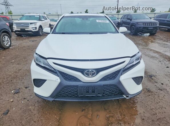 4T1B11HK6JU032829 2018 TOYOTA CAMRY White Դիմացի տեսք