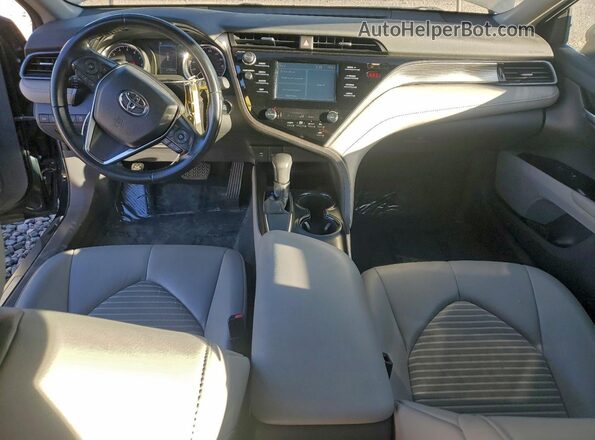 4T1B11HK7KU708609 2019 TOYOTA CAMRY Blue Вид панелі приладів