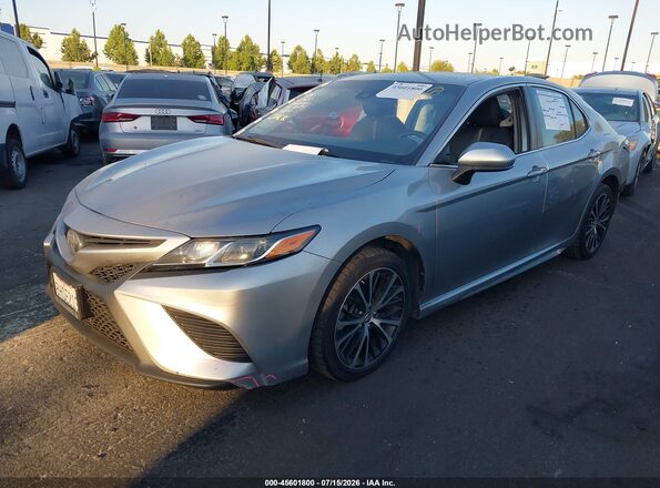 4T1B11HK7KU722980 2019 TOYOTA CAMRY Silver Առջևի ձախ երեք քառորդ տեսարան