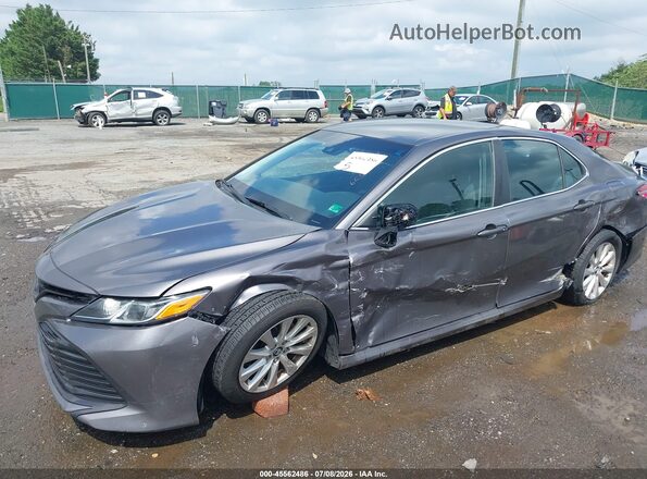 4T1B11HKXJU074372 2018 TOYOTA CAMRY Gray Vista frontal