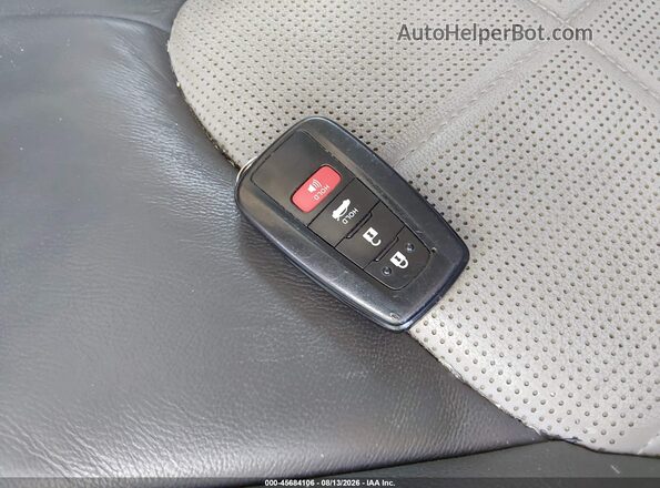 4T1B21HK4KU511166 2019 TOYOTA CAMRY HYBRID Белый Вид панели приборов
