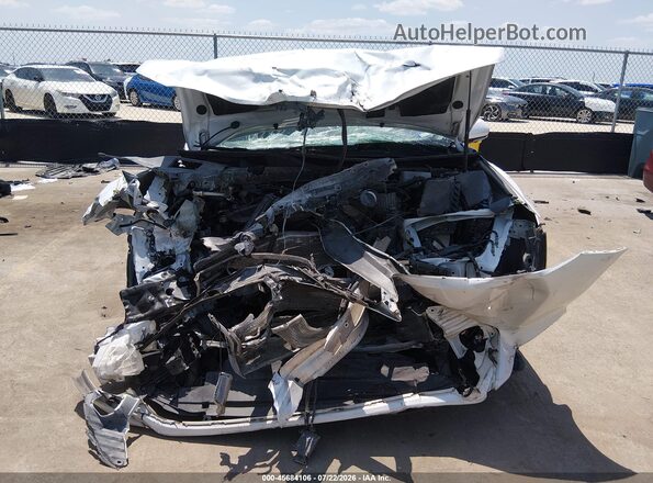 4T1B21HK4KU511166 2019 TOYOTA CAMRY HYBRID Белый Вид задней части салона
