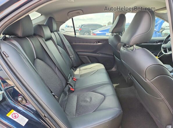 4T1B61HK4KU681676 2019 TOYOTA CAMRY Blue Вид задніх сидінь