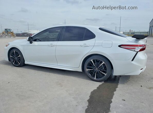 4T1B61HK5KU756031 2019 TOYOTA CAMRY White Rear left