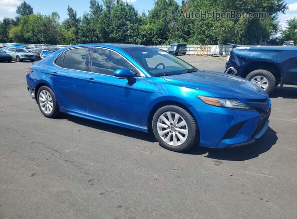 4T1B61HKXJU077743 2018 TOYOTA CAMRY Blue Առջևի աջ