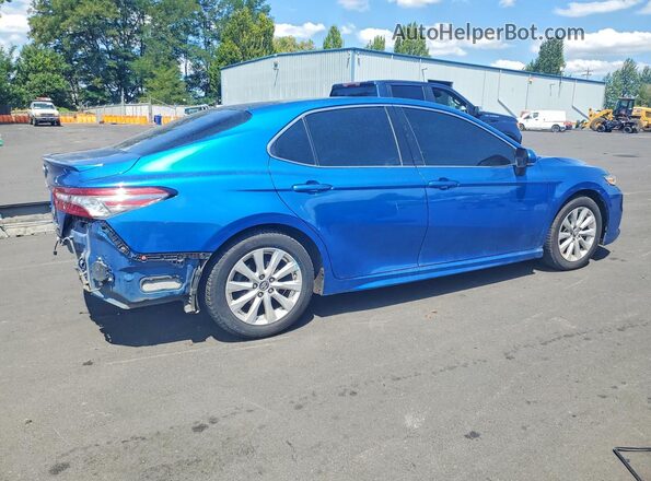 4T1B61HKXJU077743 2018 TOYOTA CAMRY Blue Հետևի աջ