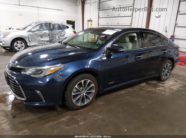 4T1BD1EB0HU058185 2017 TOYOTA AVALON HYBRID Blue Przód lewy