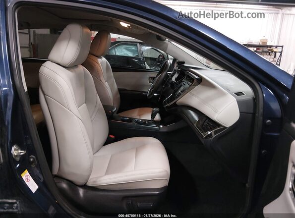 4T1BD1EB0HU058185 2017 TOYOTA AVALON HYBRID Blue Widok wnętrza z przodu