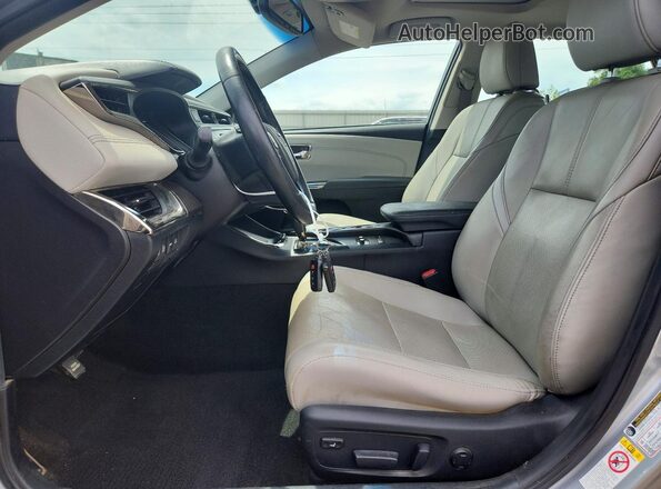 4T1BD1EB5GU050159 2016 TOYOTA AVALON Silver წინა სალონის ხედი