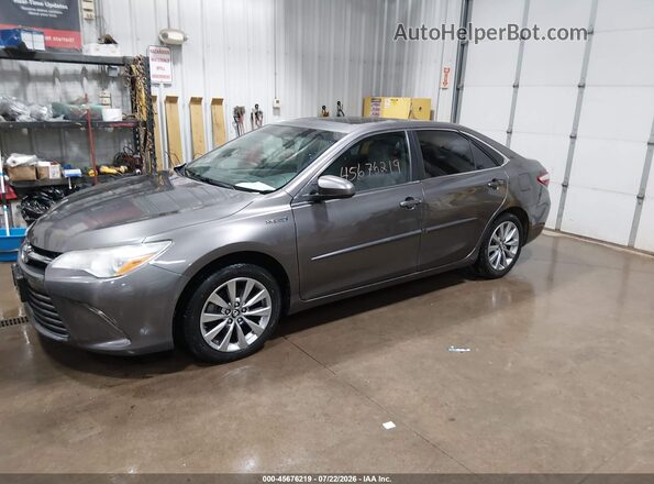 4T1BD1FK3GU200820 2016 TOYOTA CAMRY HYBRID Gray Przód lewy