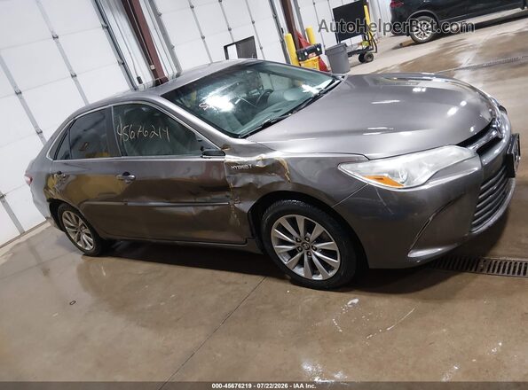 4T1BD1FK3GU200820 2016 TOYOTA CAMRY HYBRID Gray Widok wnętrza z tyłu