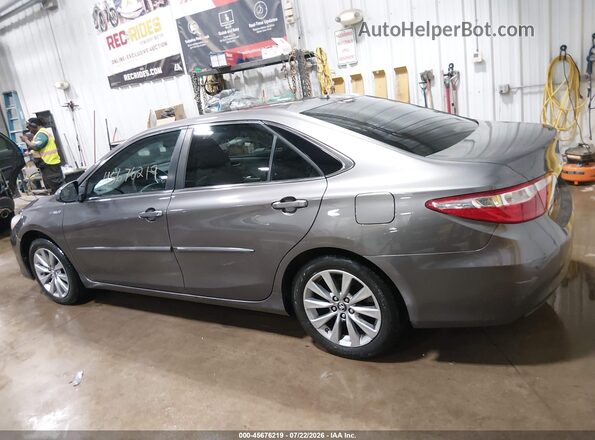 4T1BD1FK3GU200820 2016 TOYOTA CAMRY HYBRID Gray Widok wnętrza 360 stopni