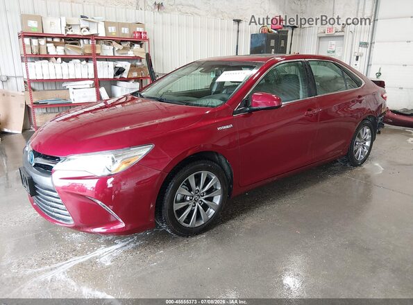 4T1BD1FK3HU214606 2017 TOYOTA CAMRY HYBRID Burgundy წინა მარცხენა ხედი სამი მეოთხედიდან