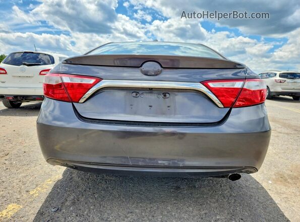 4T1BF1FK0GU126413 2016 TOYOTA CAMRY Charcoal Հետևի տեսք
