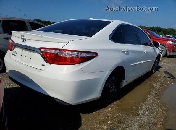 4T1BF1FK0GU153370 2016 TOYOTA CAMRY White Rear right