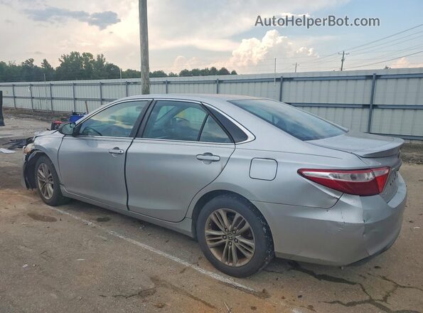 4T1BF1FK0GU167429 2016 TOYOTA CAMRY Серебряный Задняя левая четверть