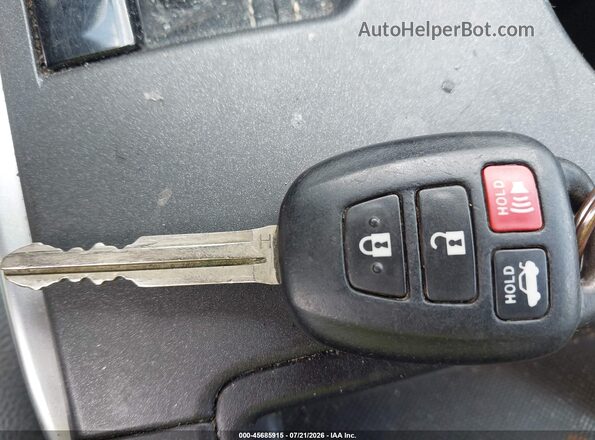 4T1BF1FK0GU504357 2016 TOYOTA CAMRY Red Вид панелі приладів
