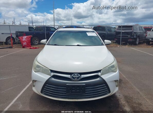 4T1BF1FK0GU529503 2016 TOYOTA CAMRY White Widok zestawu wskaźników