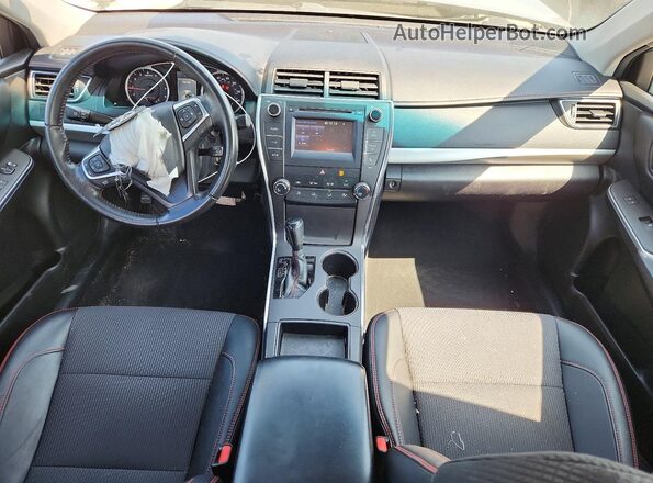 4T1BF1FK0GU595436 2016 TOYOTA CAMRY Silver Vista del salpicadero