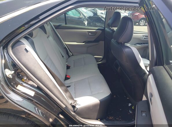 4T1BF1FK0HU353280 2017 TOYOTA CAMRY Серебряный Вид наклейки с VIN-кодом