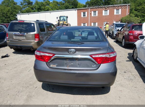 4T1BF1FK0HU445196 2017 TOYOTA CAMRY Серый 