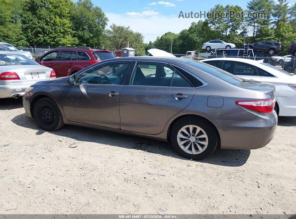 4T1BF1FK0HU445196 2017 TOYOTA CAMRY Серый Панорамный вид салона 360°