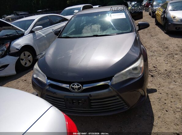 4T1BF1FK0HU445196 2017 TOYOTA CAMRY Серый Вид щитка приборов