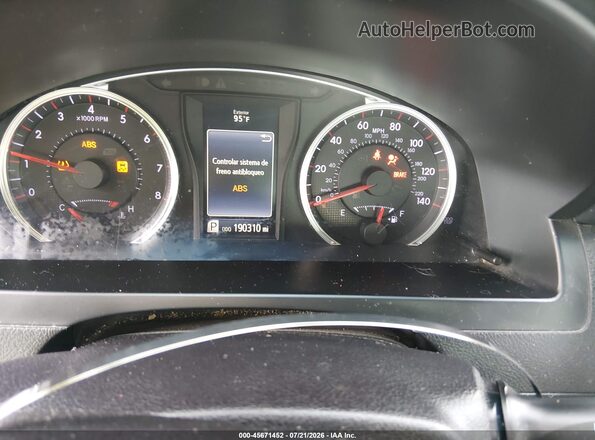 4T1BF1FK0HU633796 2017 TOYOTA CAMRY Silver Հետևի նստատեղերի տեսք