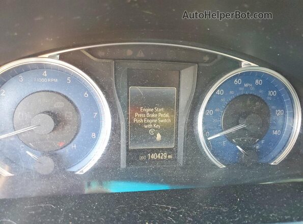 4T1BF1FK0HU640764 2017 TOYOTA CAMRY Белый Вид щитка приборов