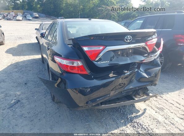 4T1BF1FK0HU644653 2017 TOYOTA CAMRY Black Tył lewy