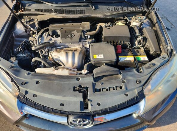 4T1BF1FK0HU670833 2017 TOYOTA CAMRY Gray Vista interior trasera