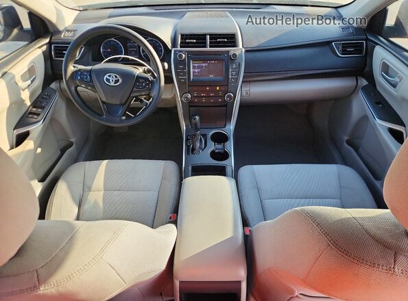4T1BF1FK0HU670833 2017 TOYOTA CAMRY Gray Vista del salpicadero