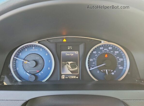 4T1BF1FK0HU670833 2017 TOYOTA CAMRY Gray Vista del cuadro de instrumentos